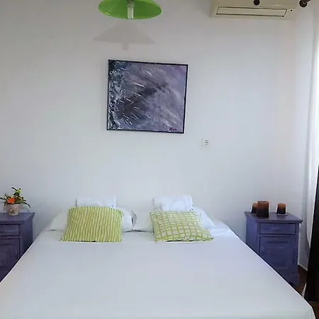 Beautiful Family House In Messinia Дом отдыха